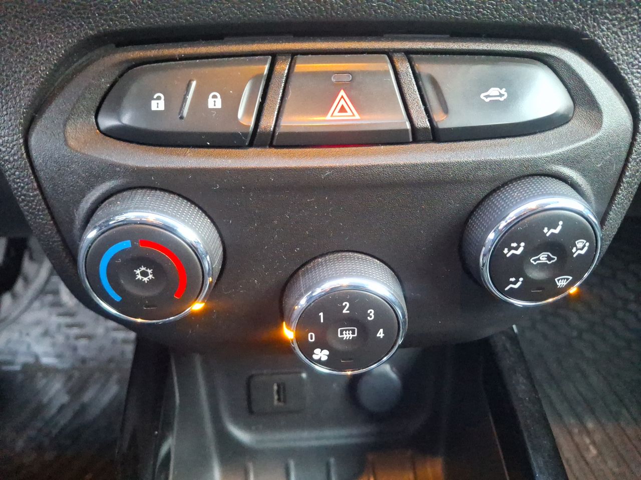 CHEVROLET - 20
