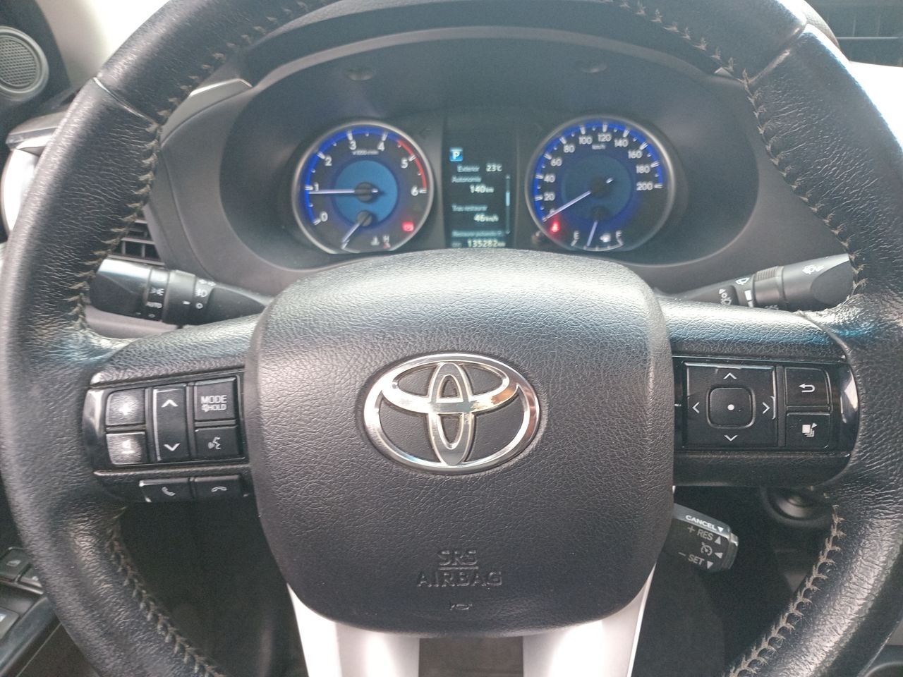 TOYOTA - 25