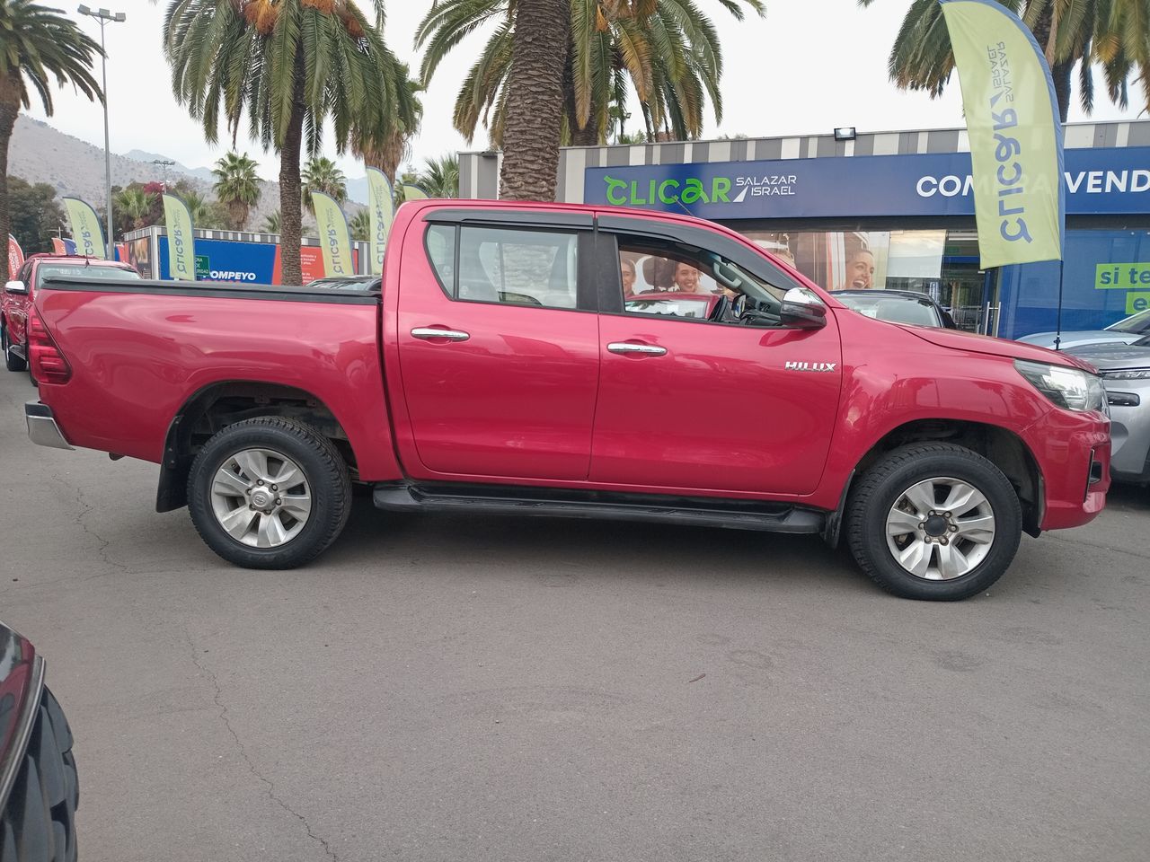 TOYOTA - 8