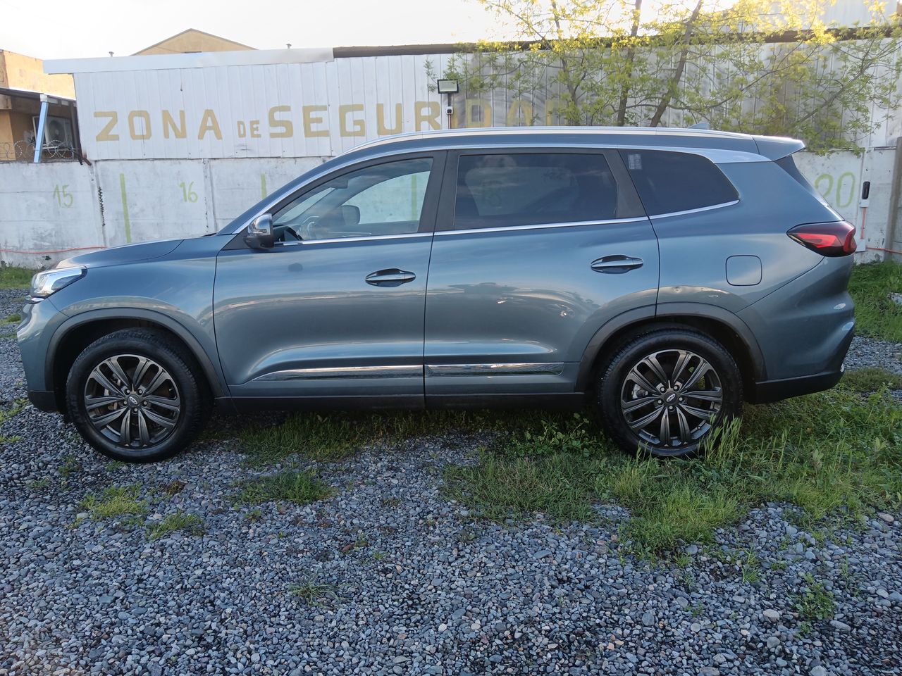 CHERY - 4