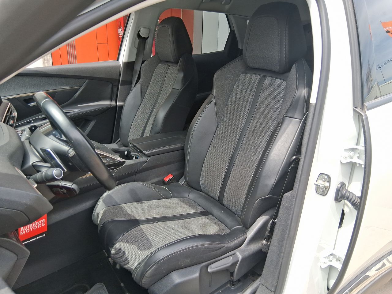 PEUGEOT - 20