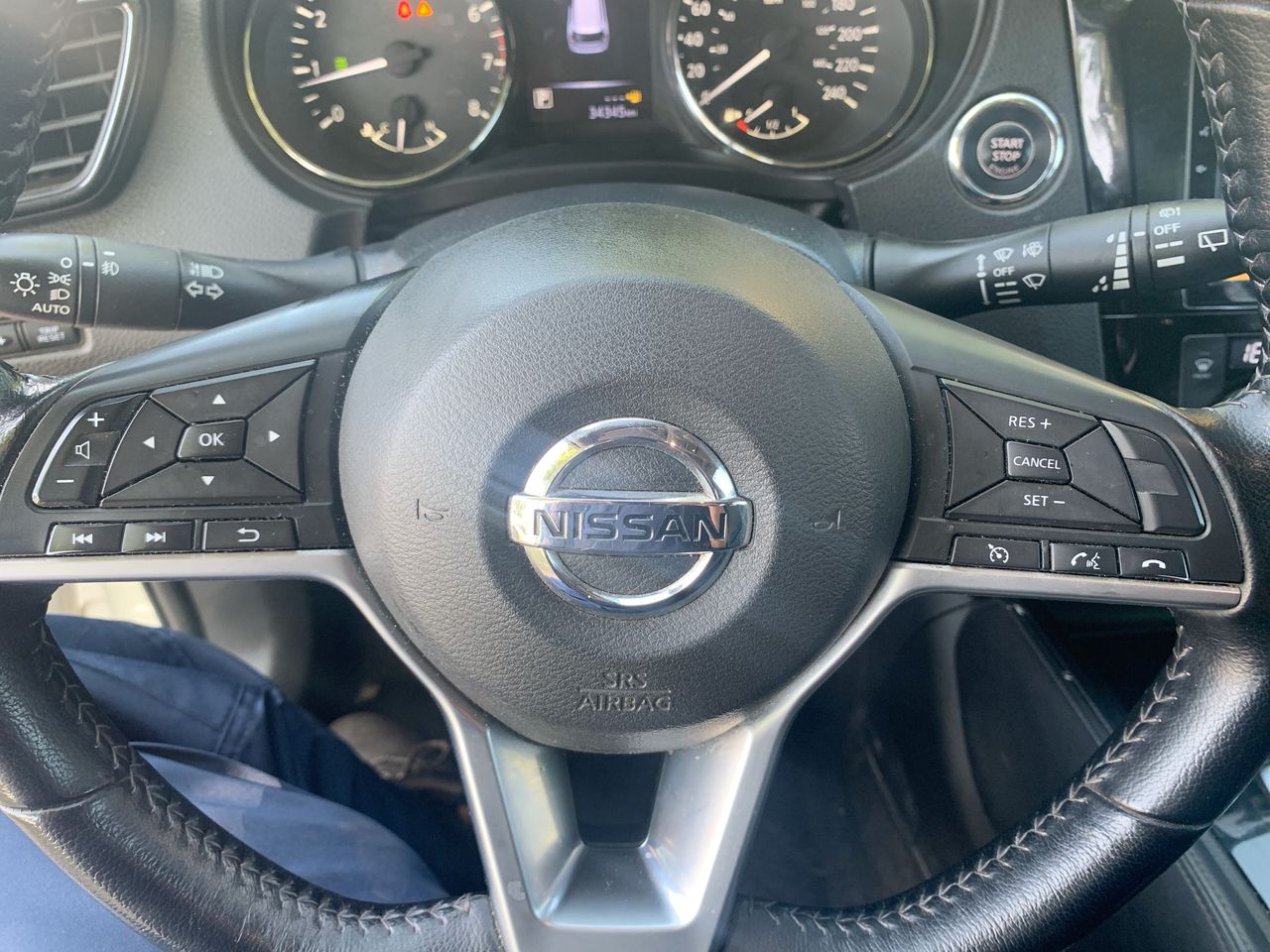 NISSAN - 31