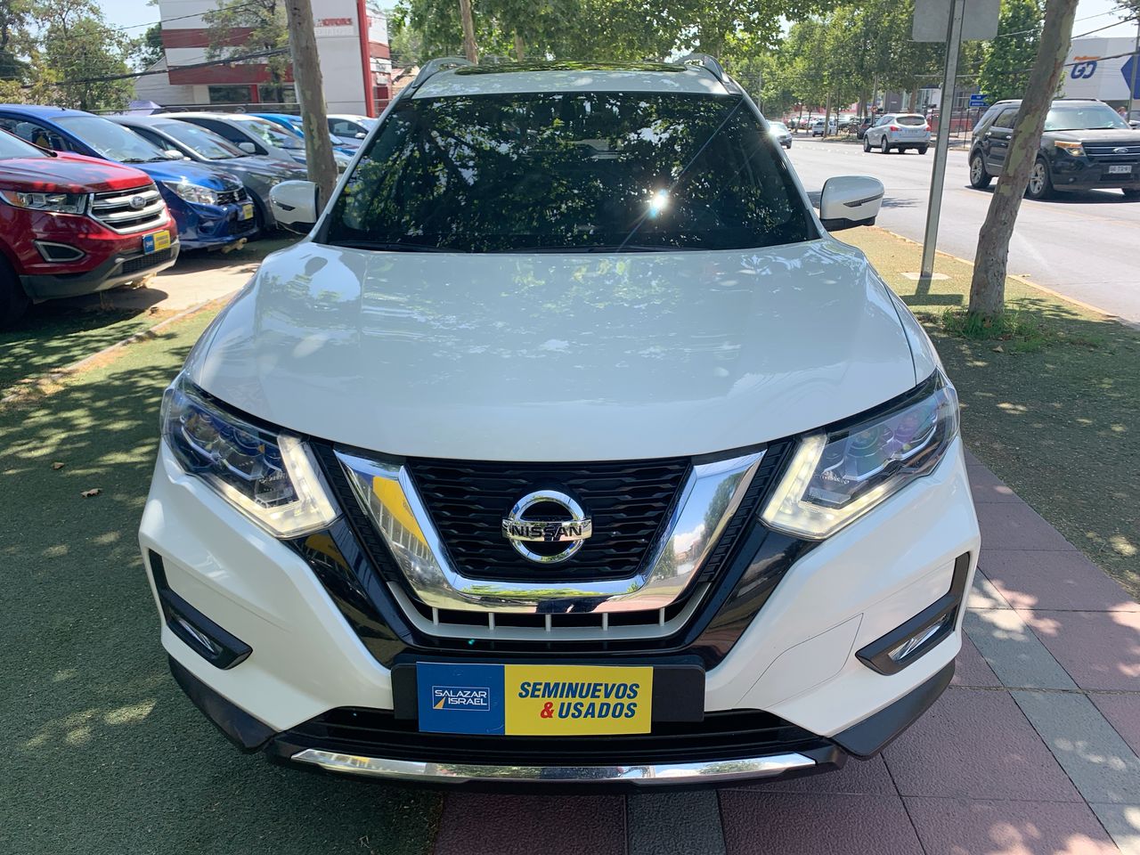 NISSAN - 2