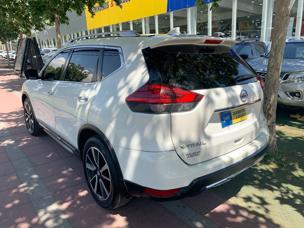NISSAN - 7