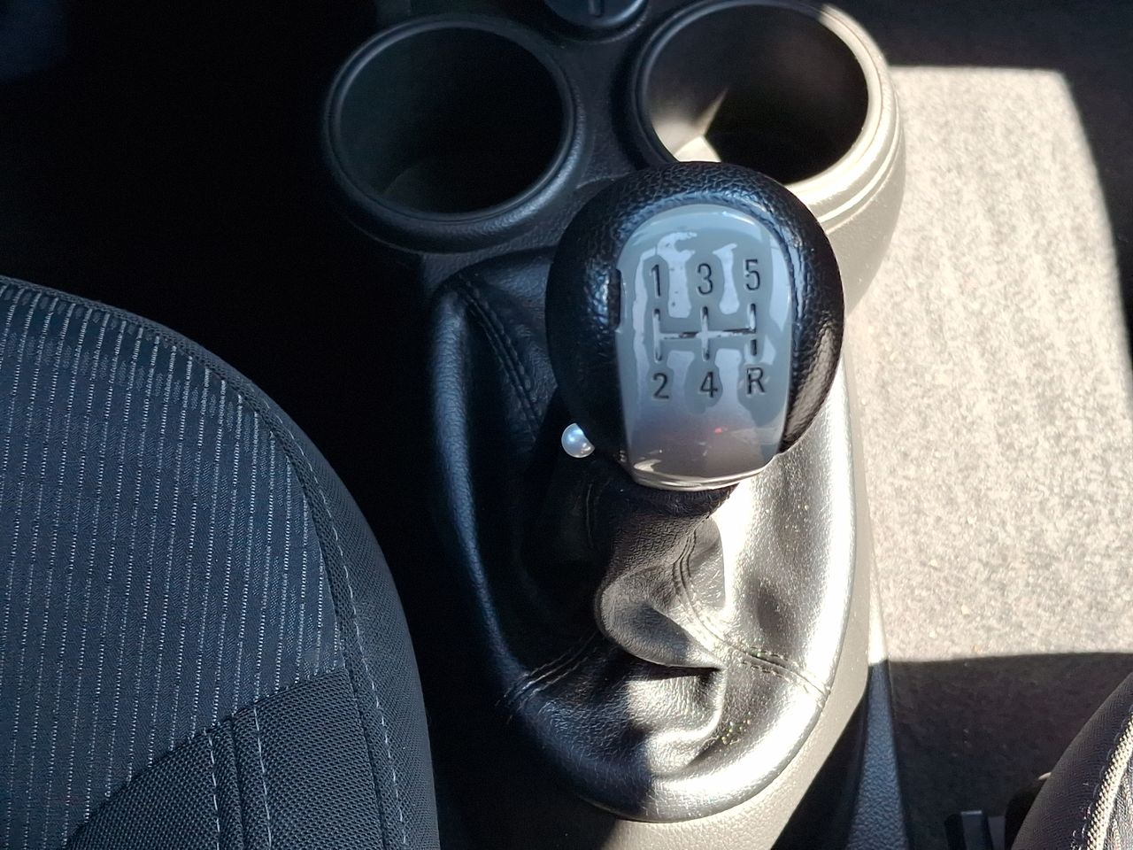 CHEVROLET - 29