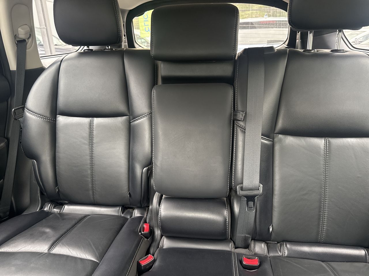 Nissan Pathfinder — foto 27 de 30