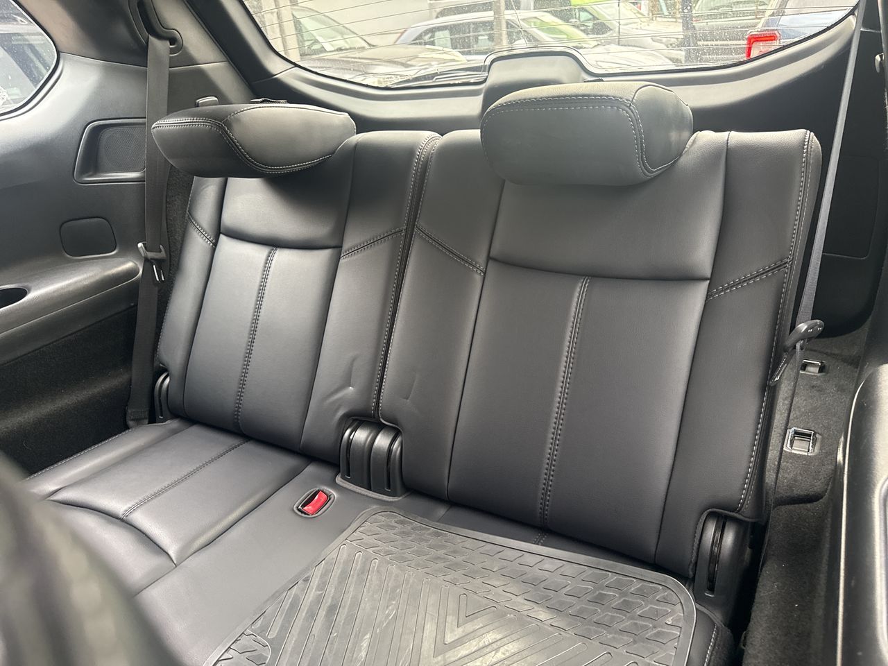 Nissan Pathfinder — foto 28 de 30