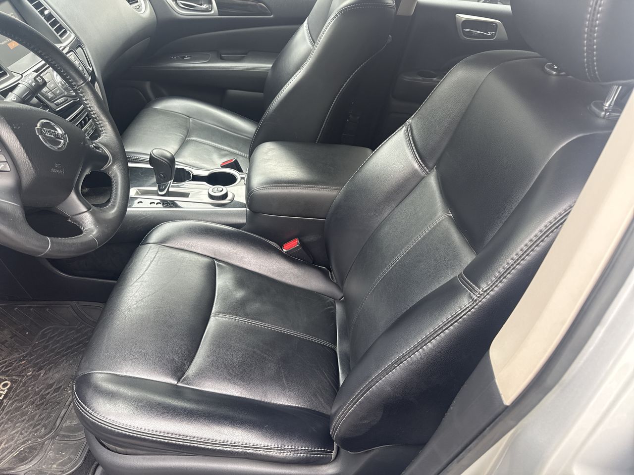 Nissan Pathfinder — foto 16 de 30