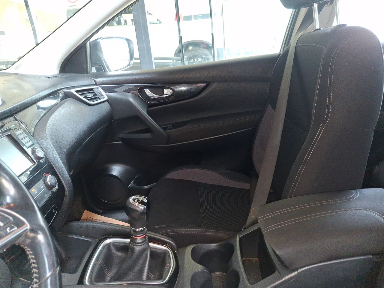 NISSAN - 1