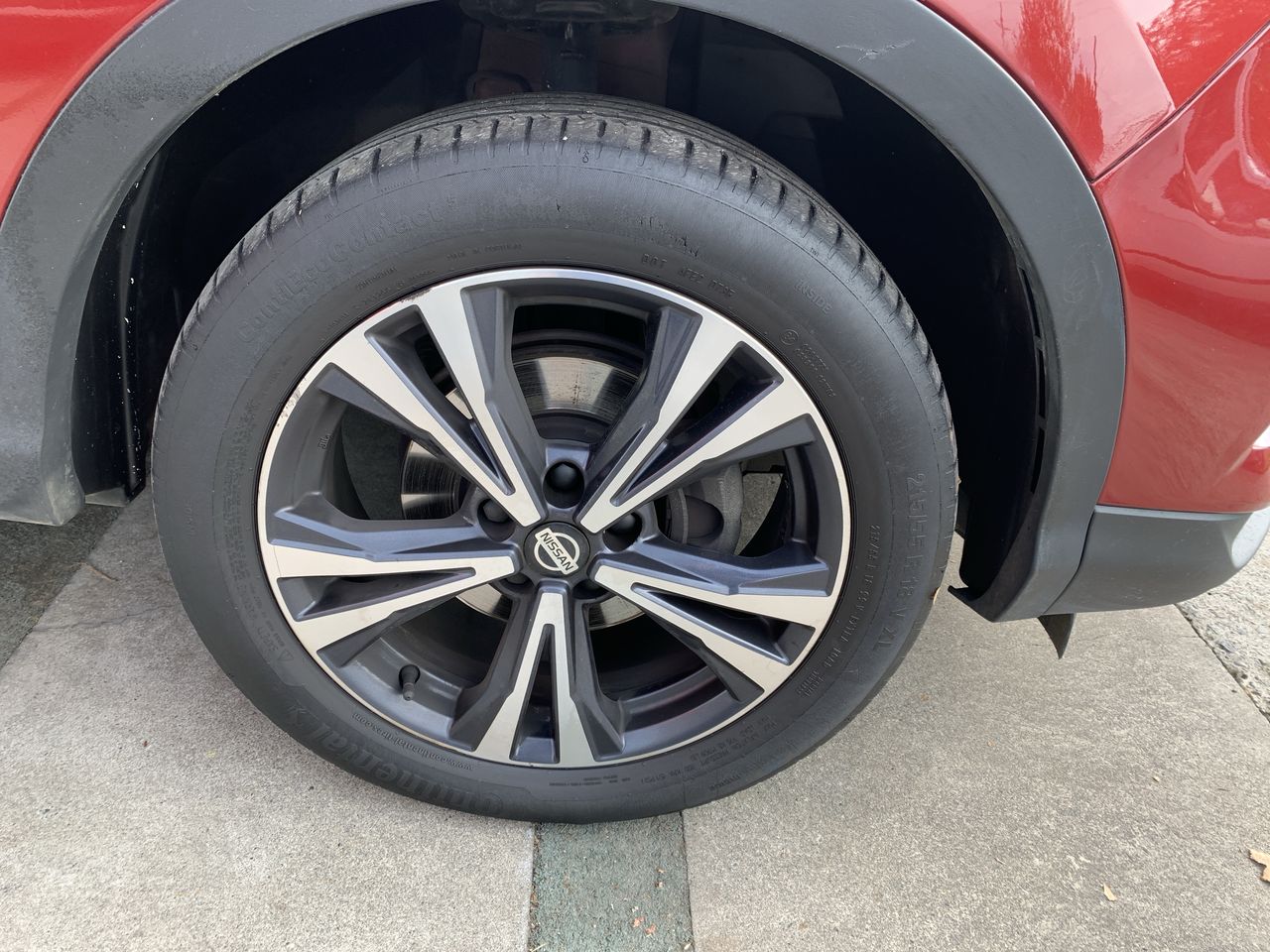 NISSAN - 17