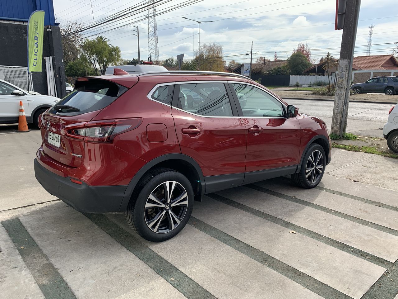 NISSAN - 2