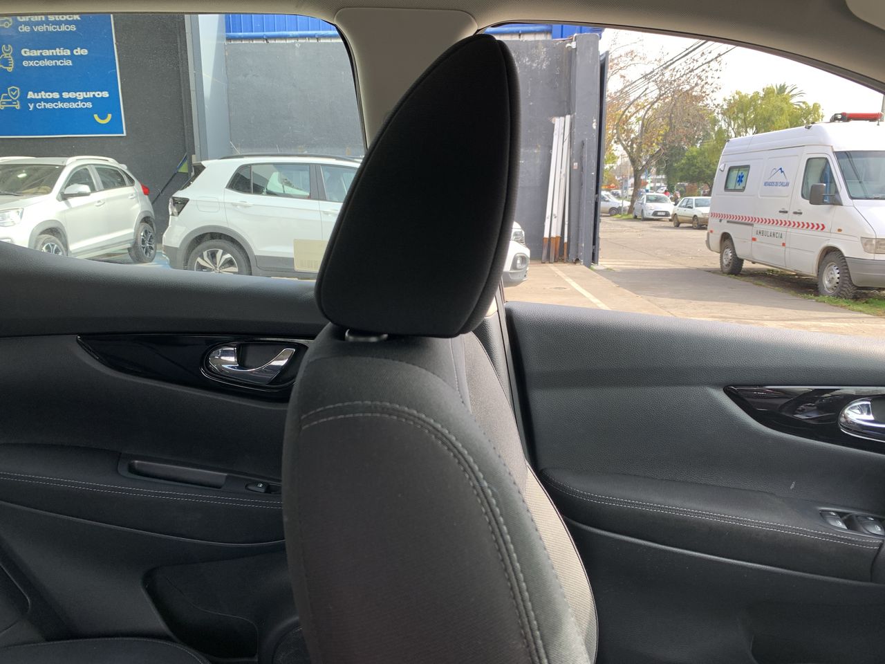 NISSAN - 14