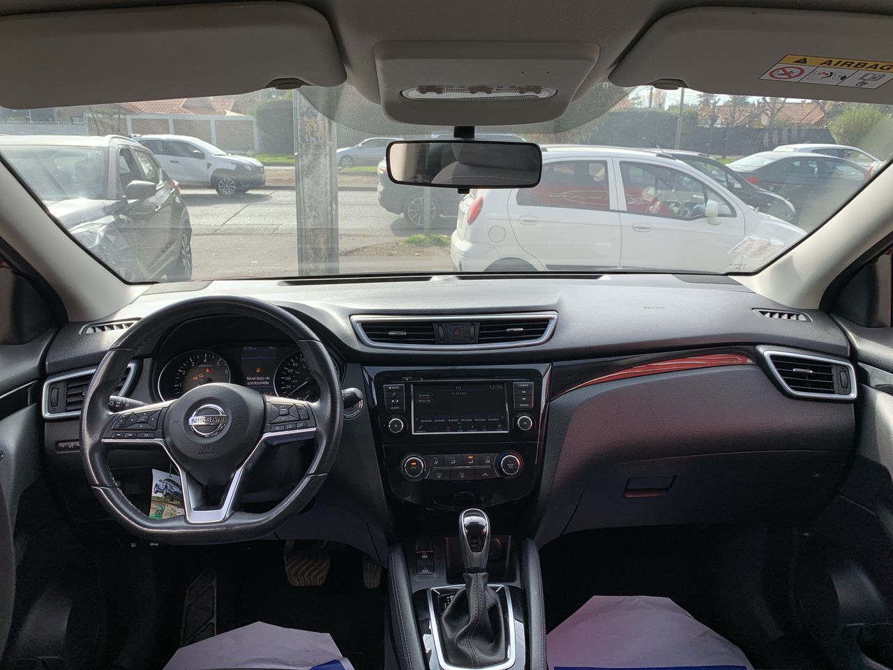 NISSAN - 16