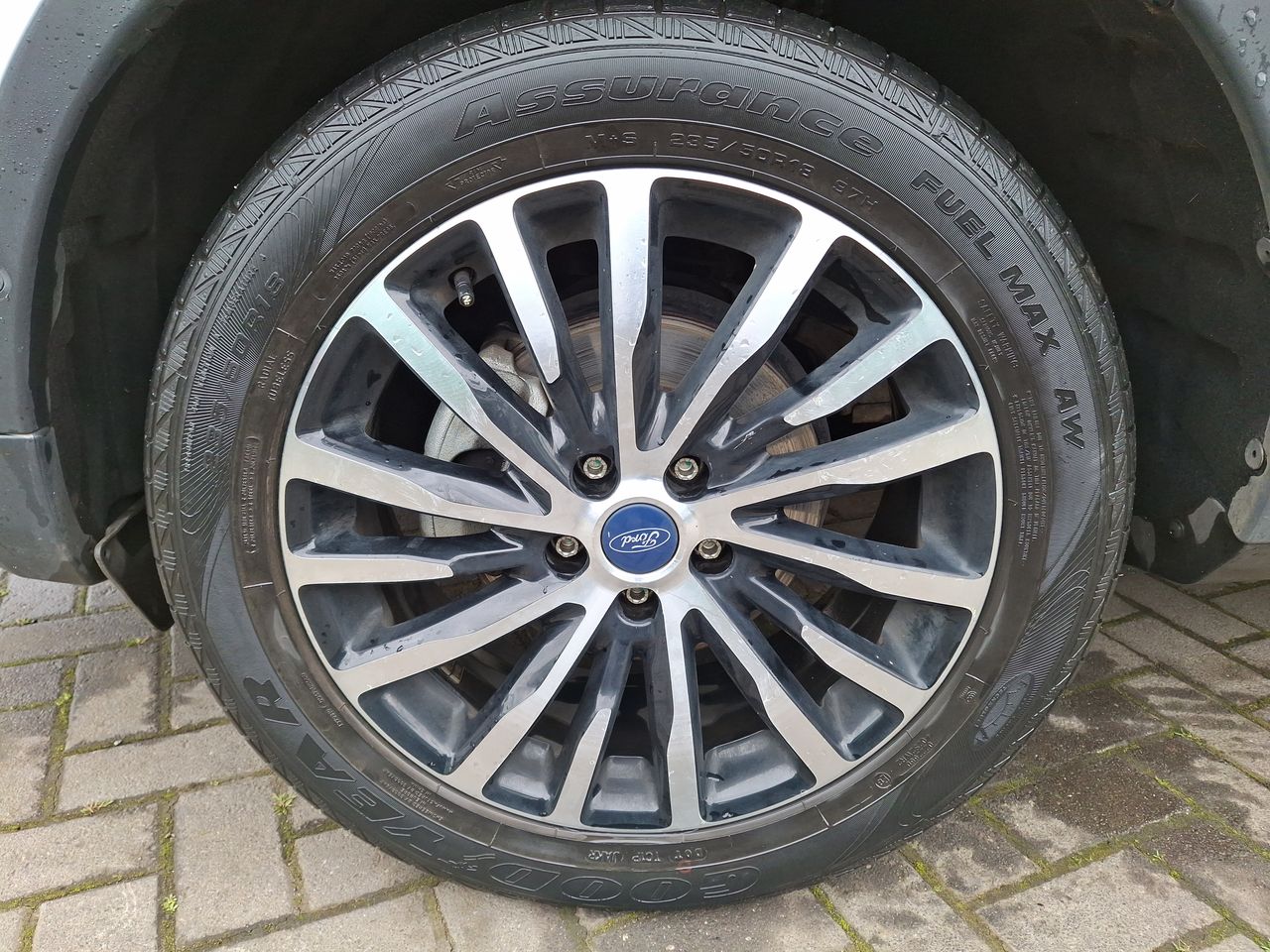 FORD - 17