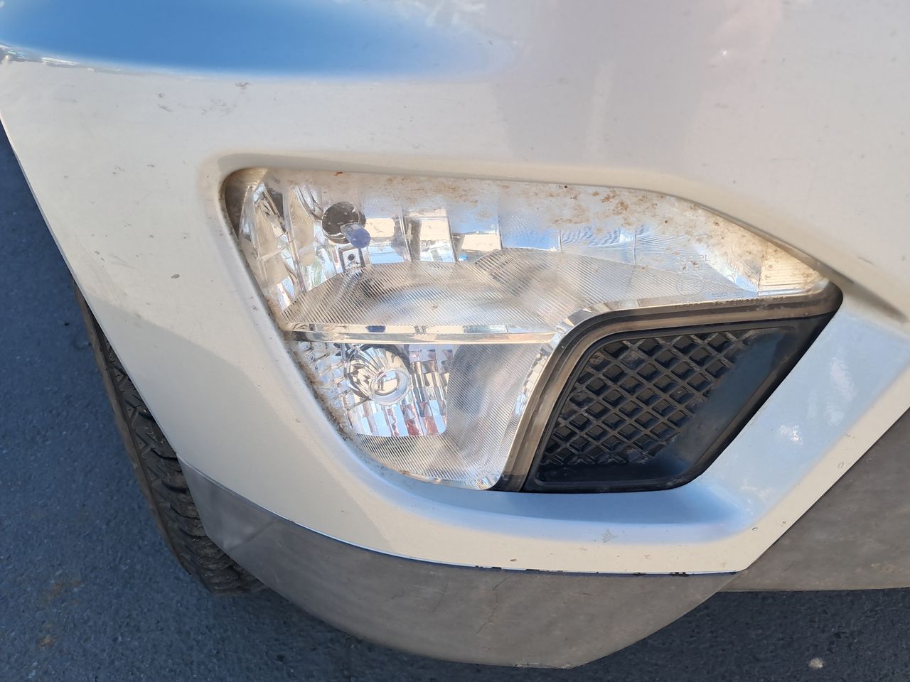 SSANGYONG - 18