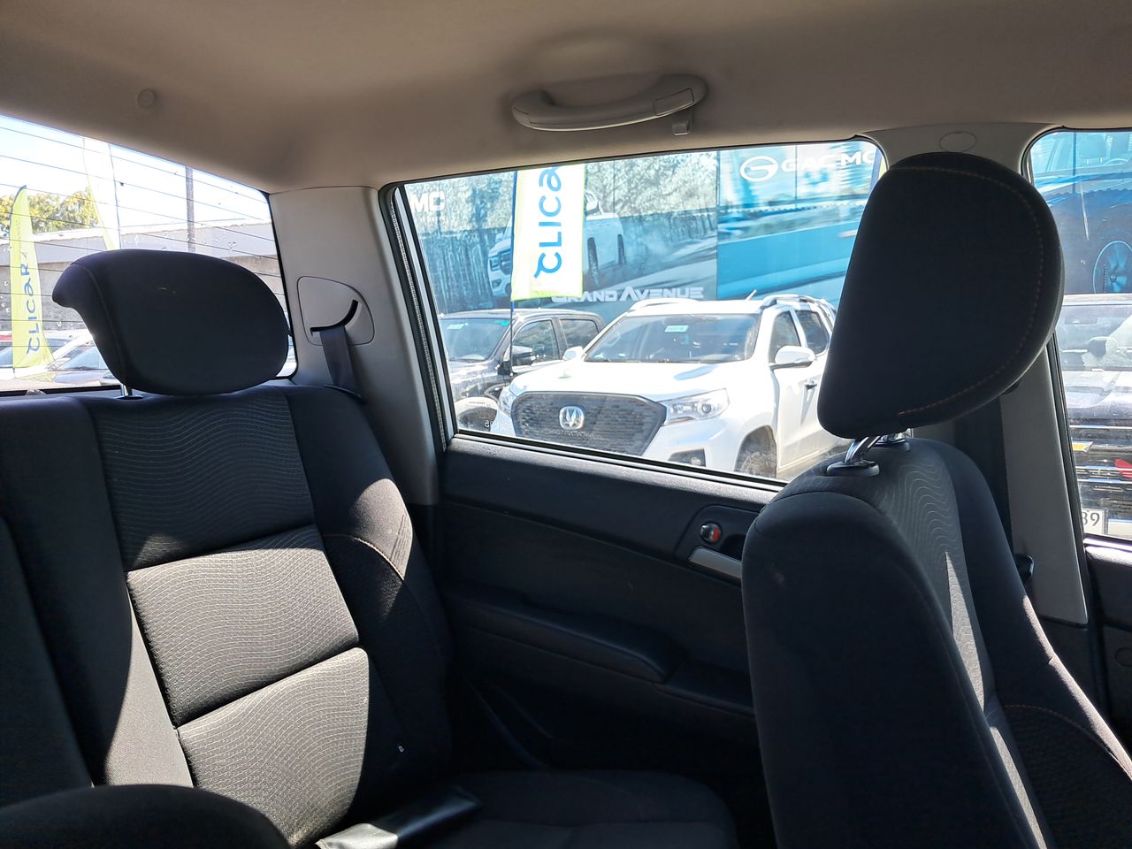 SSANGYONG - 14