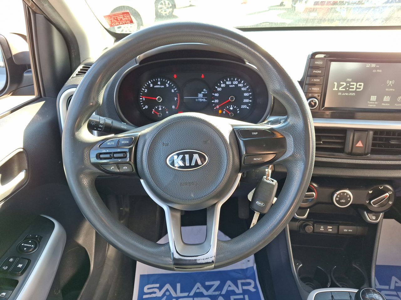 KIA - 25