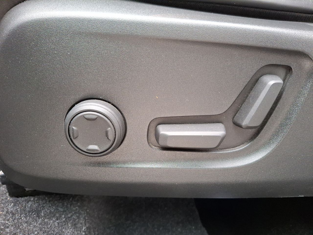 VOLVO - 24