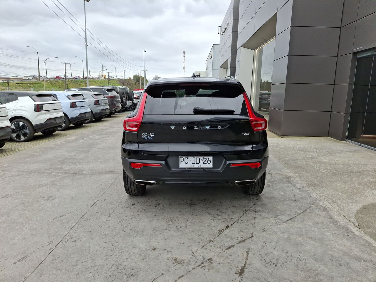 VOLVO - 6
