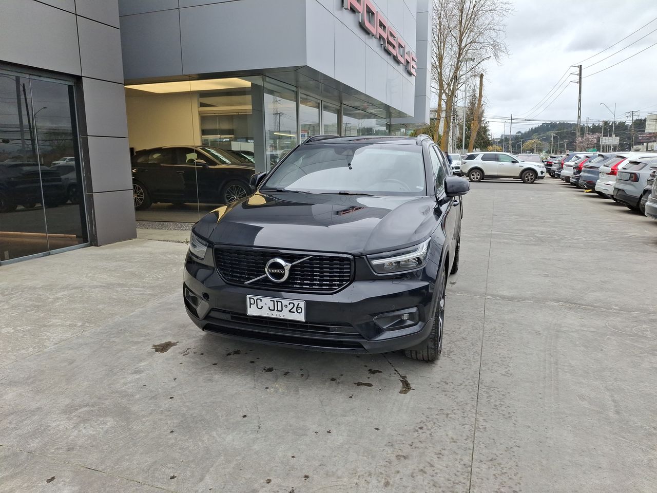 VOLVO - 2