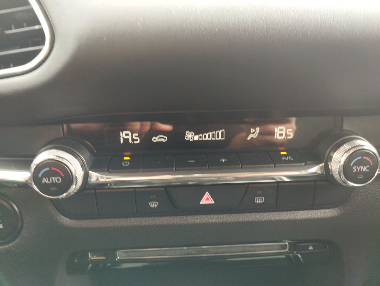 MAZDA - 30