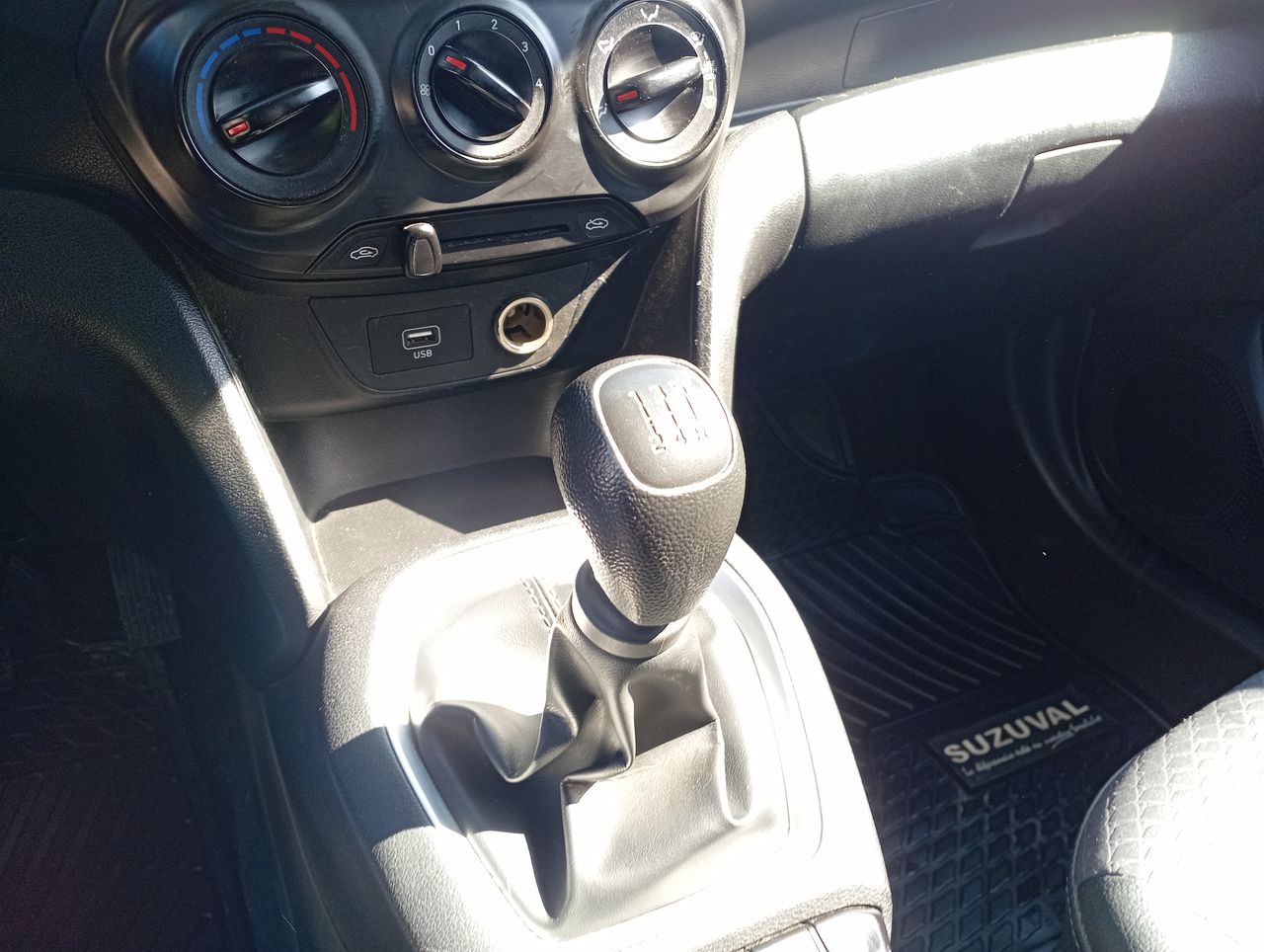 HYUNDAI - 22
