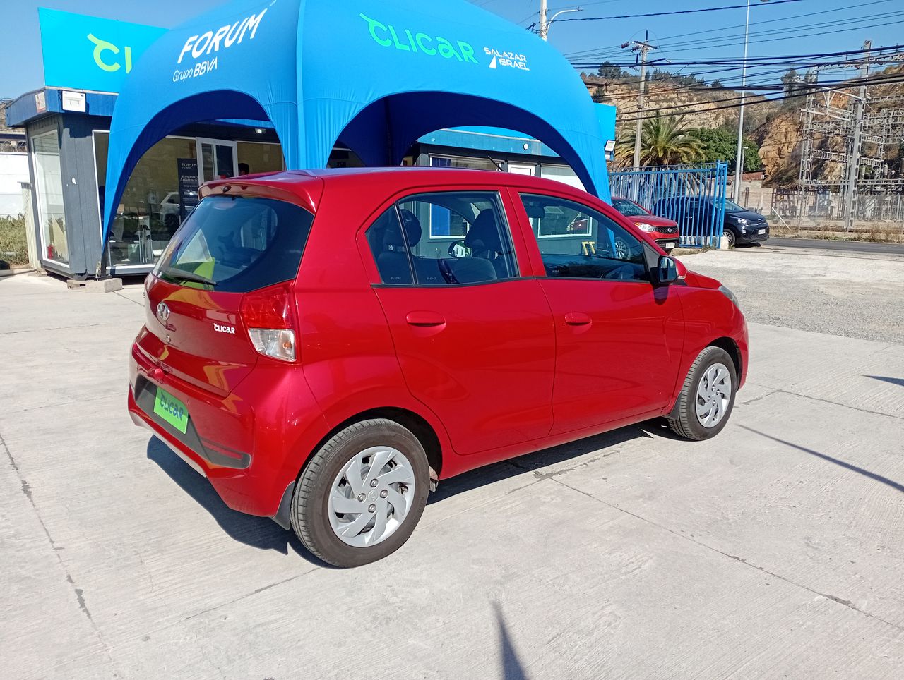 HYUNDAI - 7