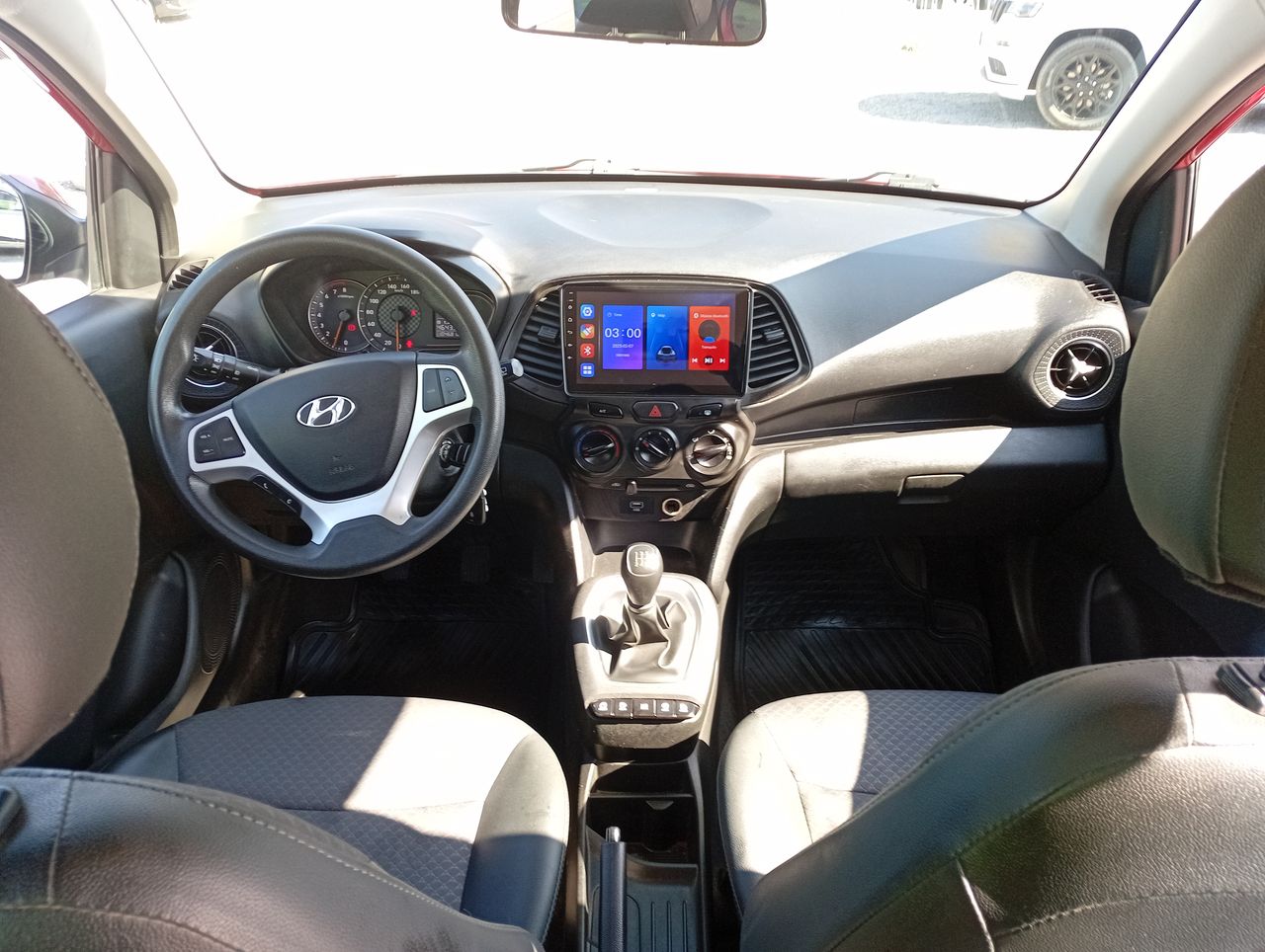 HYUNDAI - 9