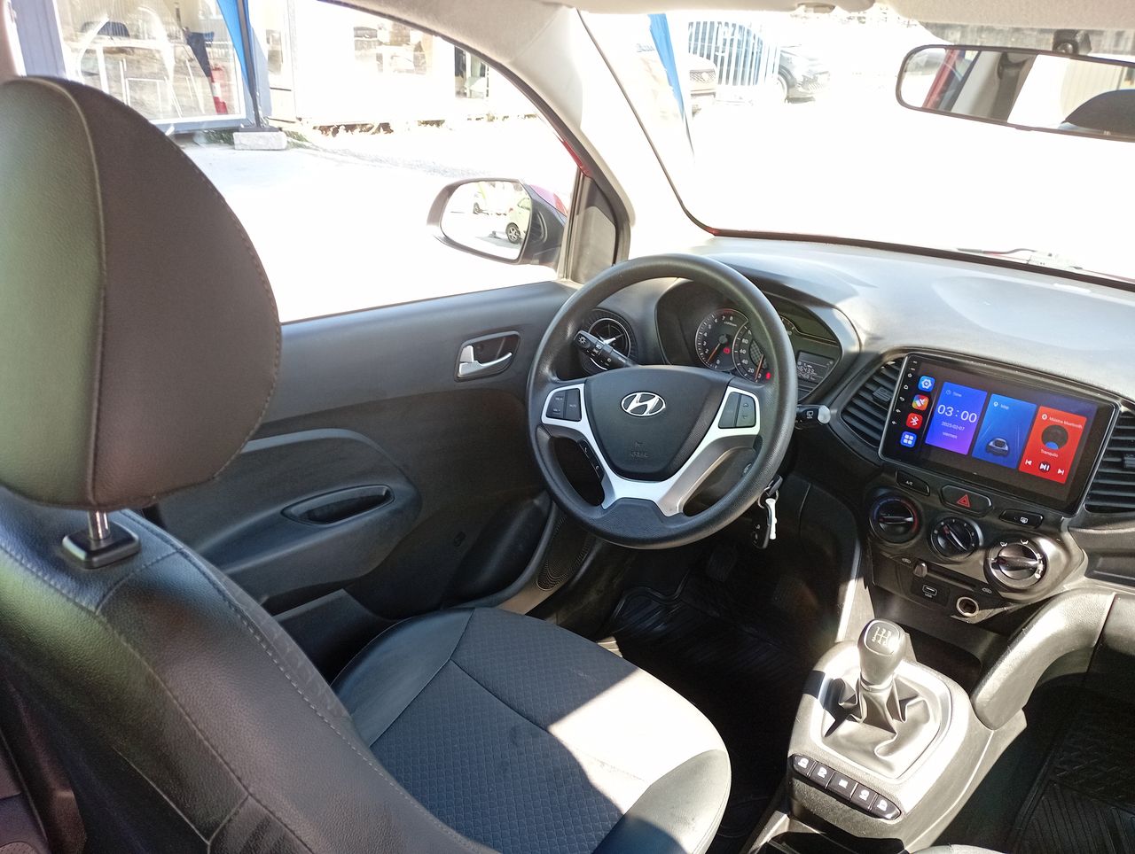 HYUNDAI - 16