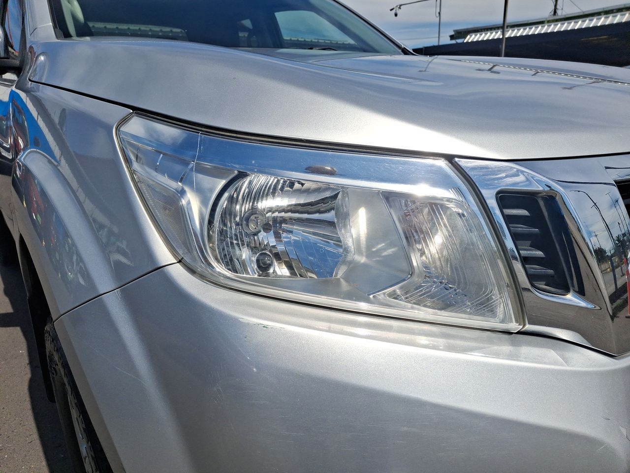 NISSAN - 18