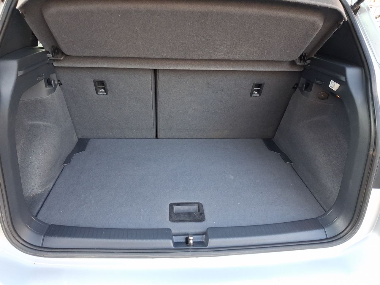 VOLKSWAGEN - 20