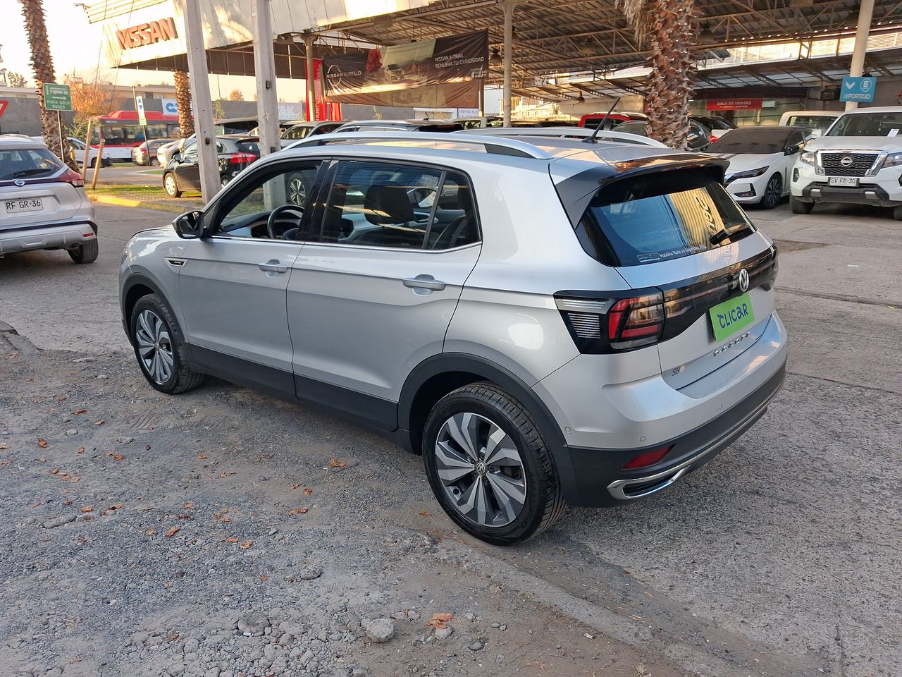 VOLKSWAGEN - 5