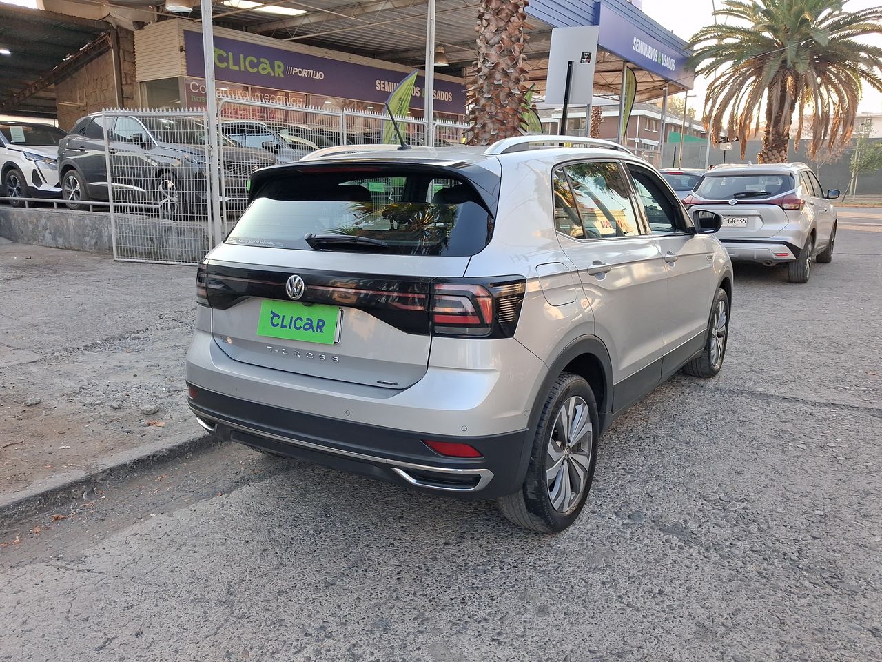 VOLKSWAGEN - 7