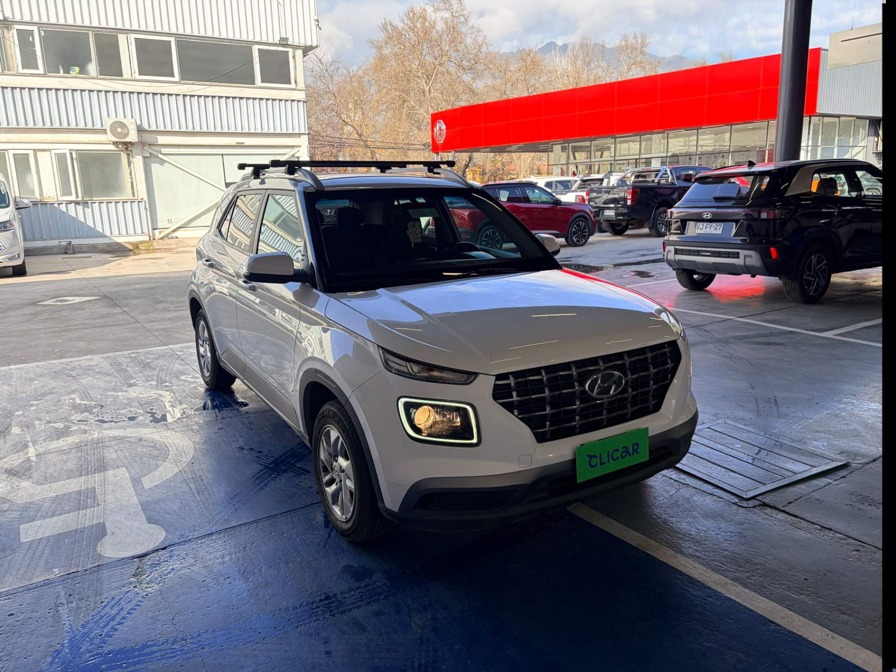 HYUNDAI - 1