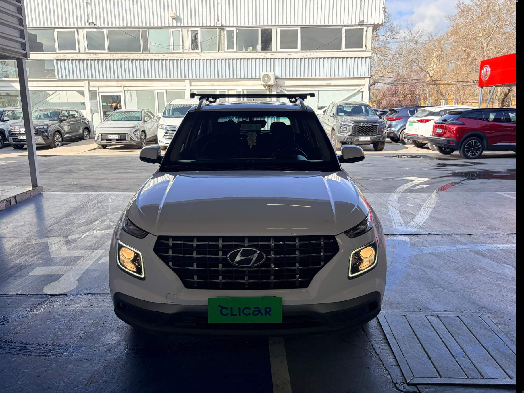 HYUNDAI - 2