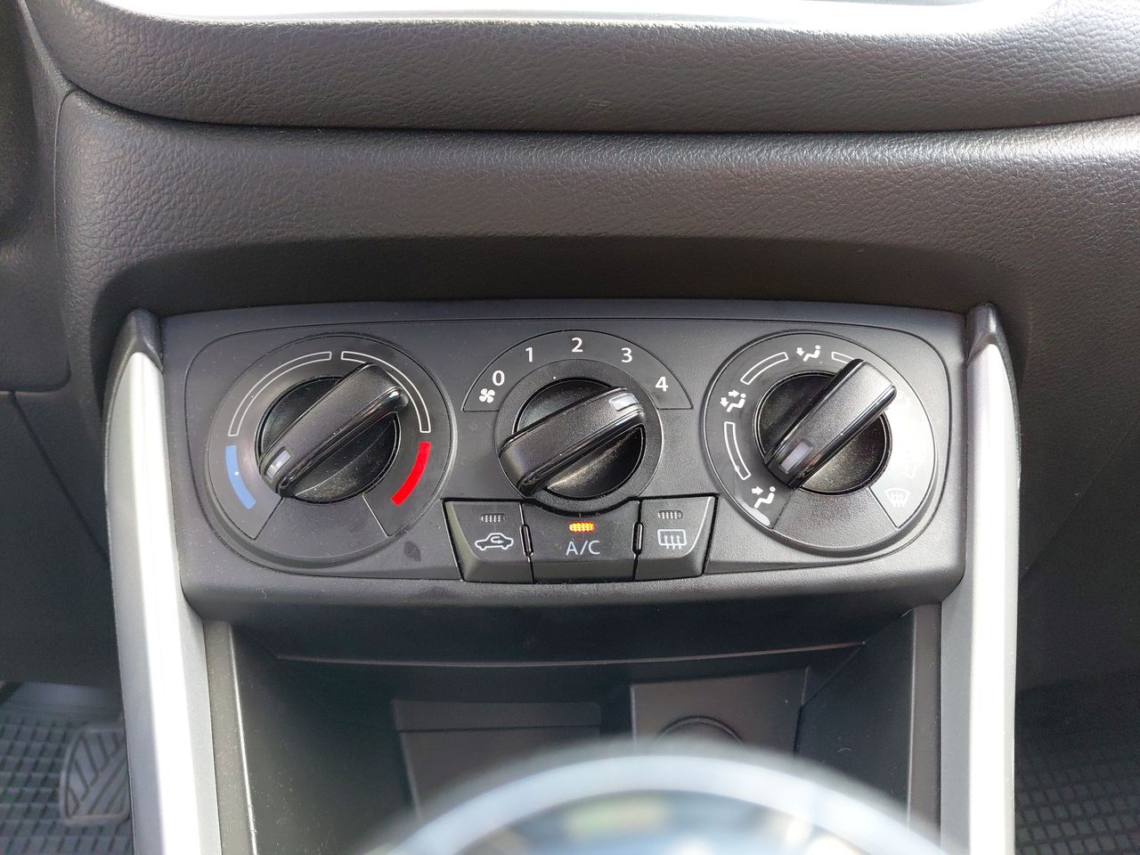 SUZUKI - 27