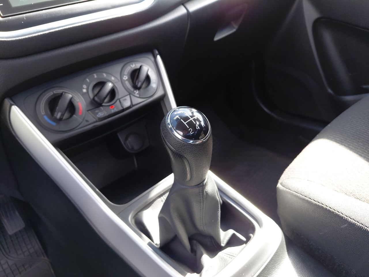 SUZUKI - 28