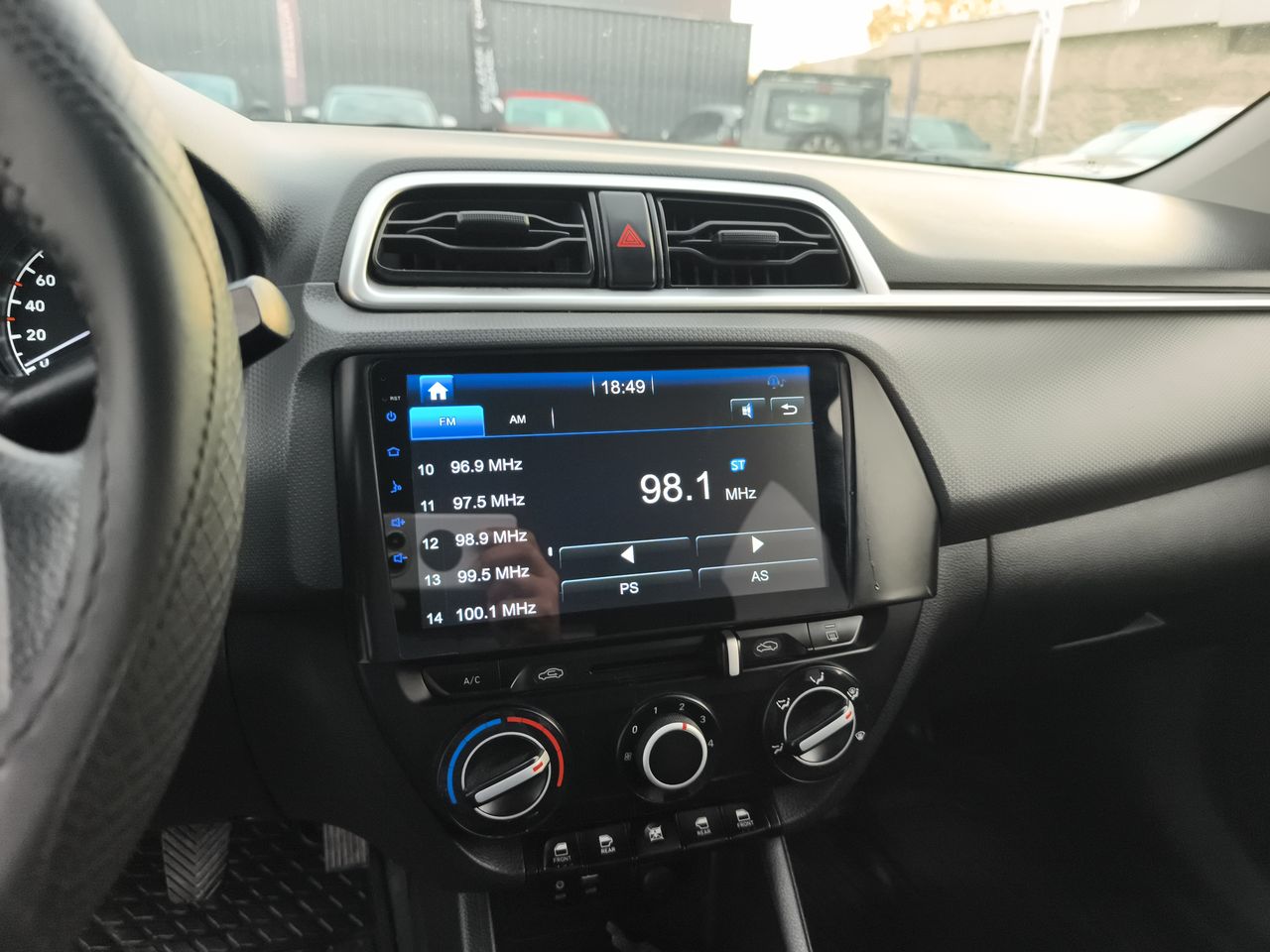 HYUNDAI - 26