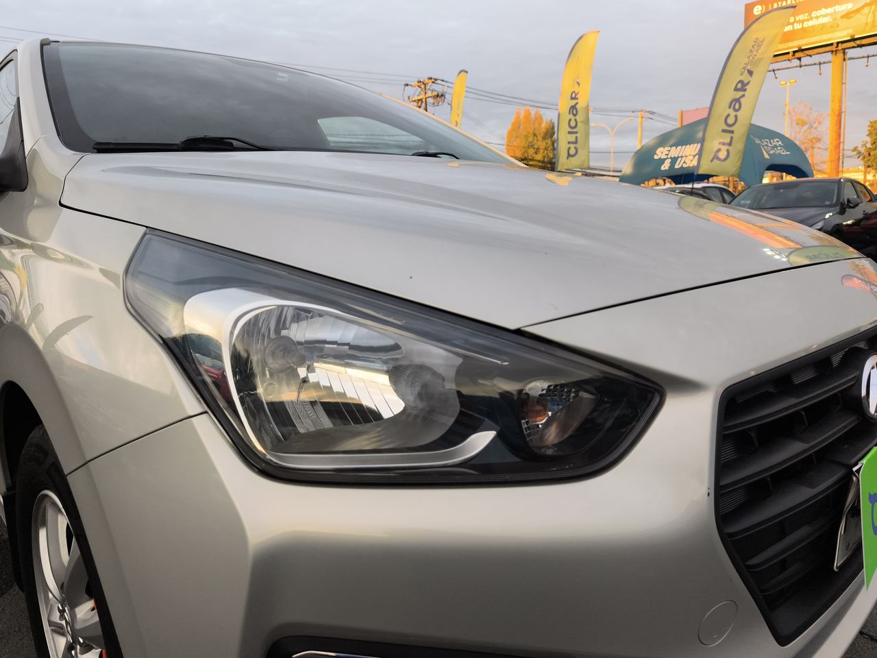 HYUNDAI - 16