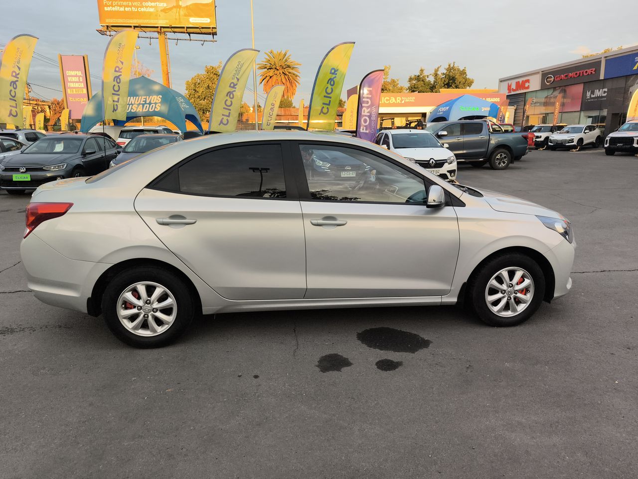 HYUNDAI - 8