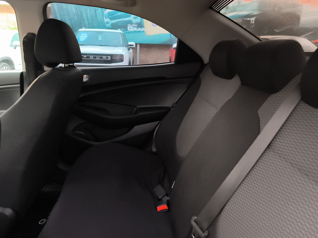 HYUNDAI - 11