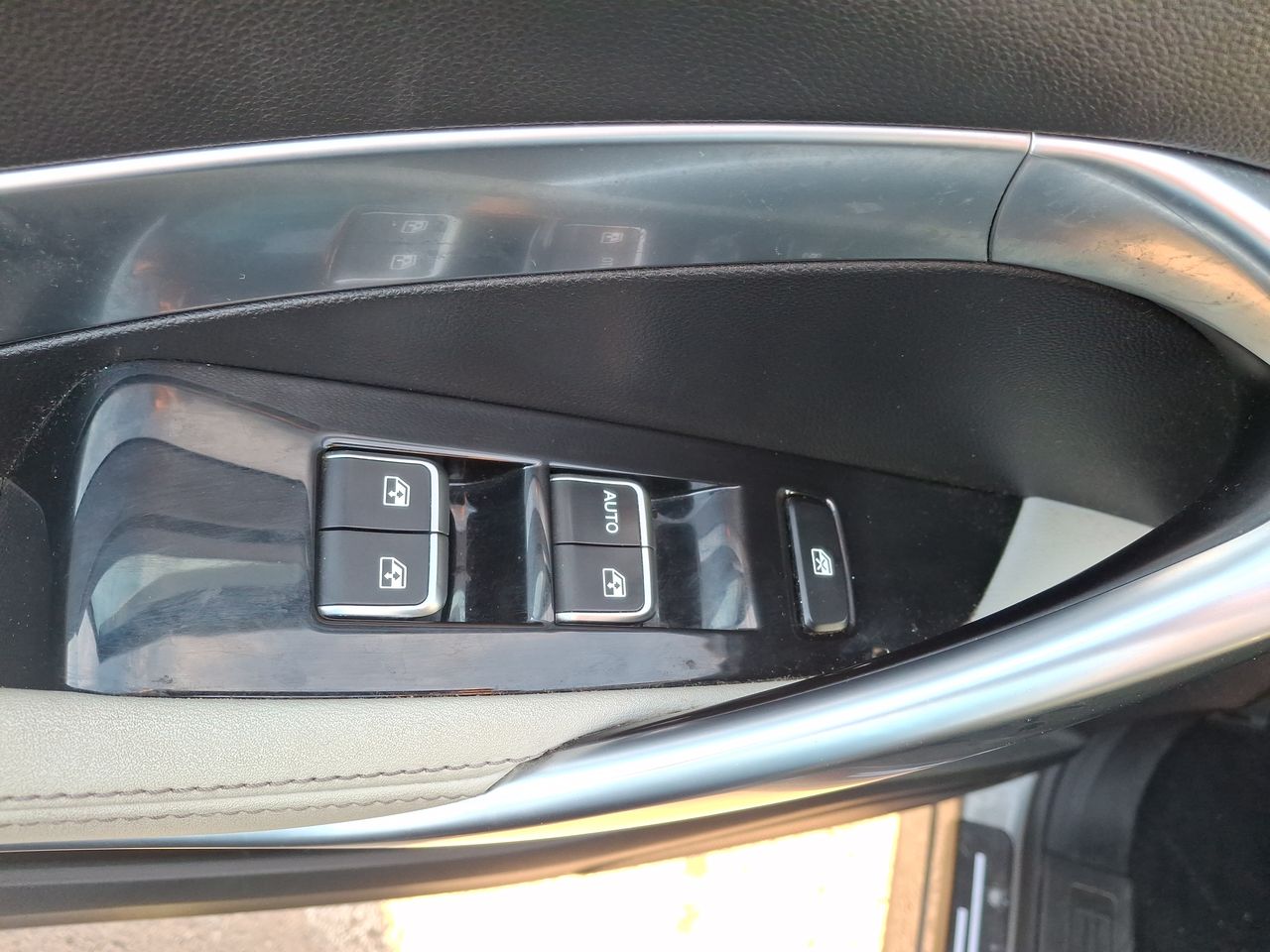 Chevrolet Captiva — foto 15 de 28