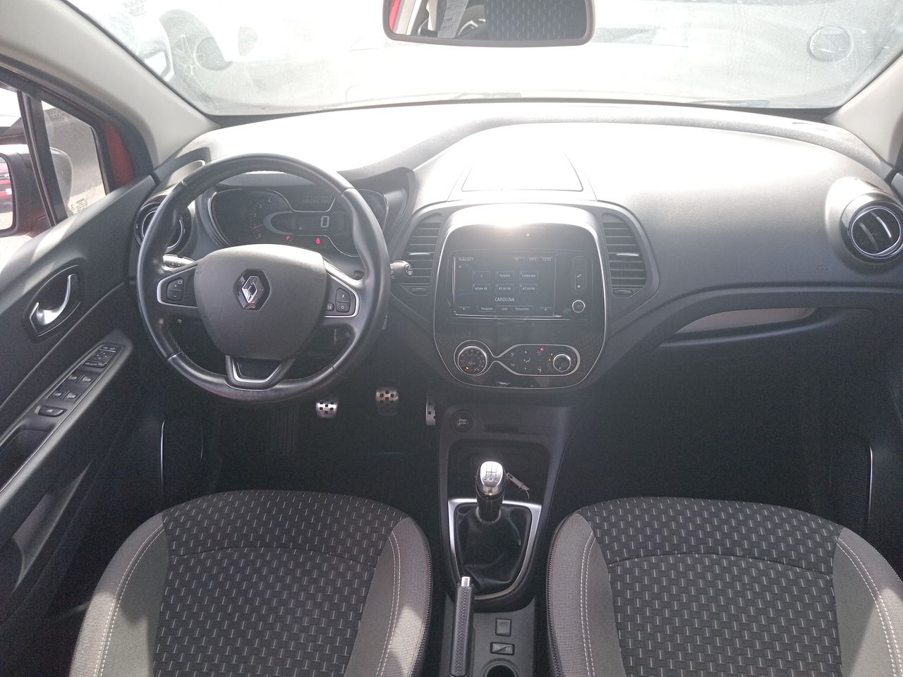 RENAULT - 9