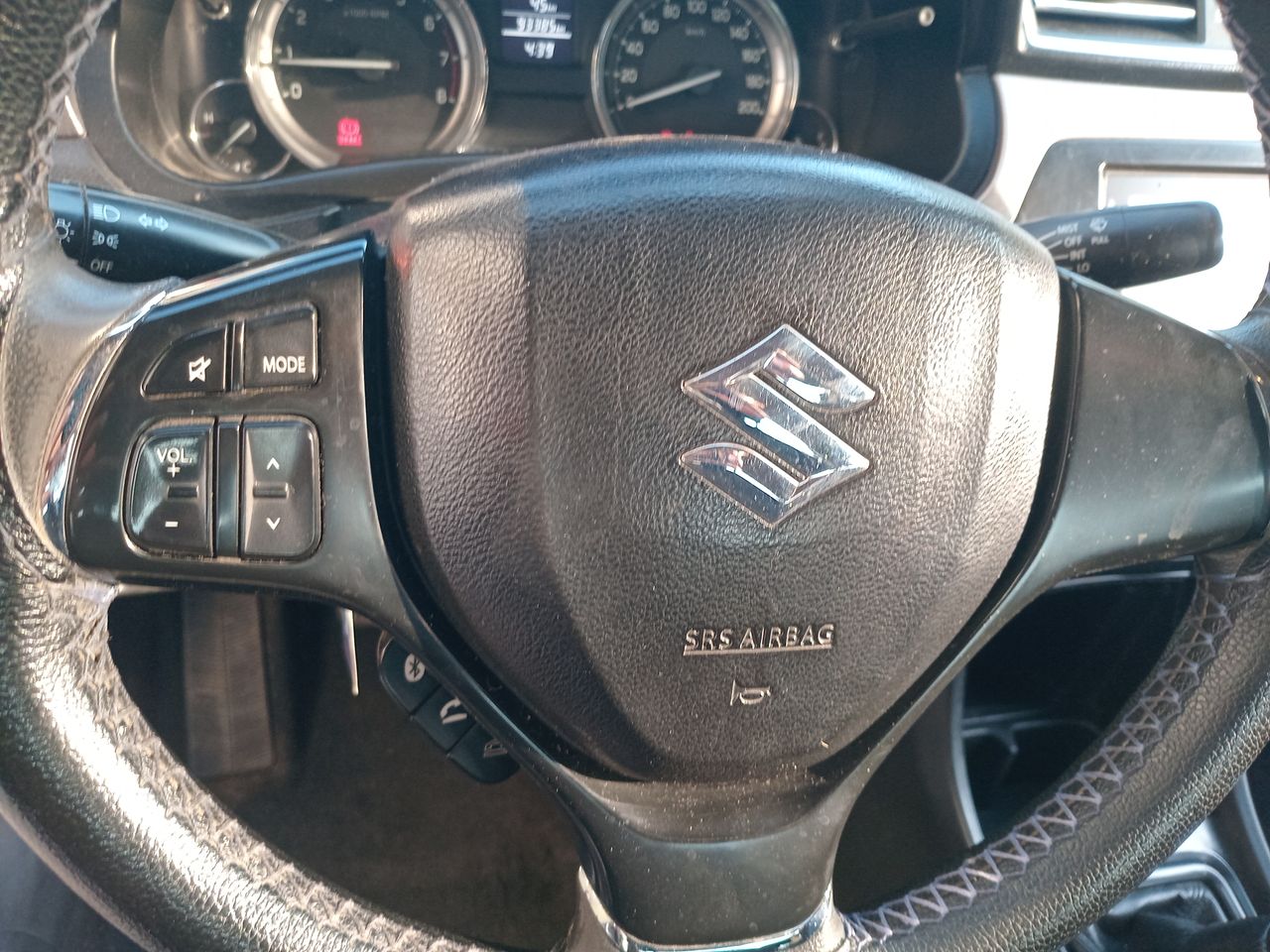 SUZUKI - 24