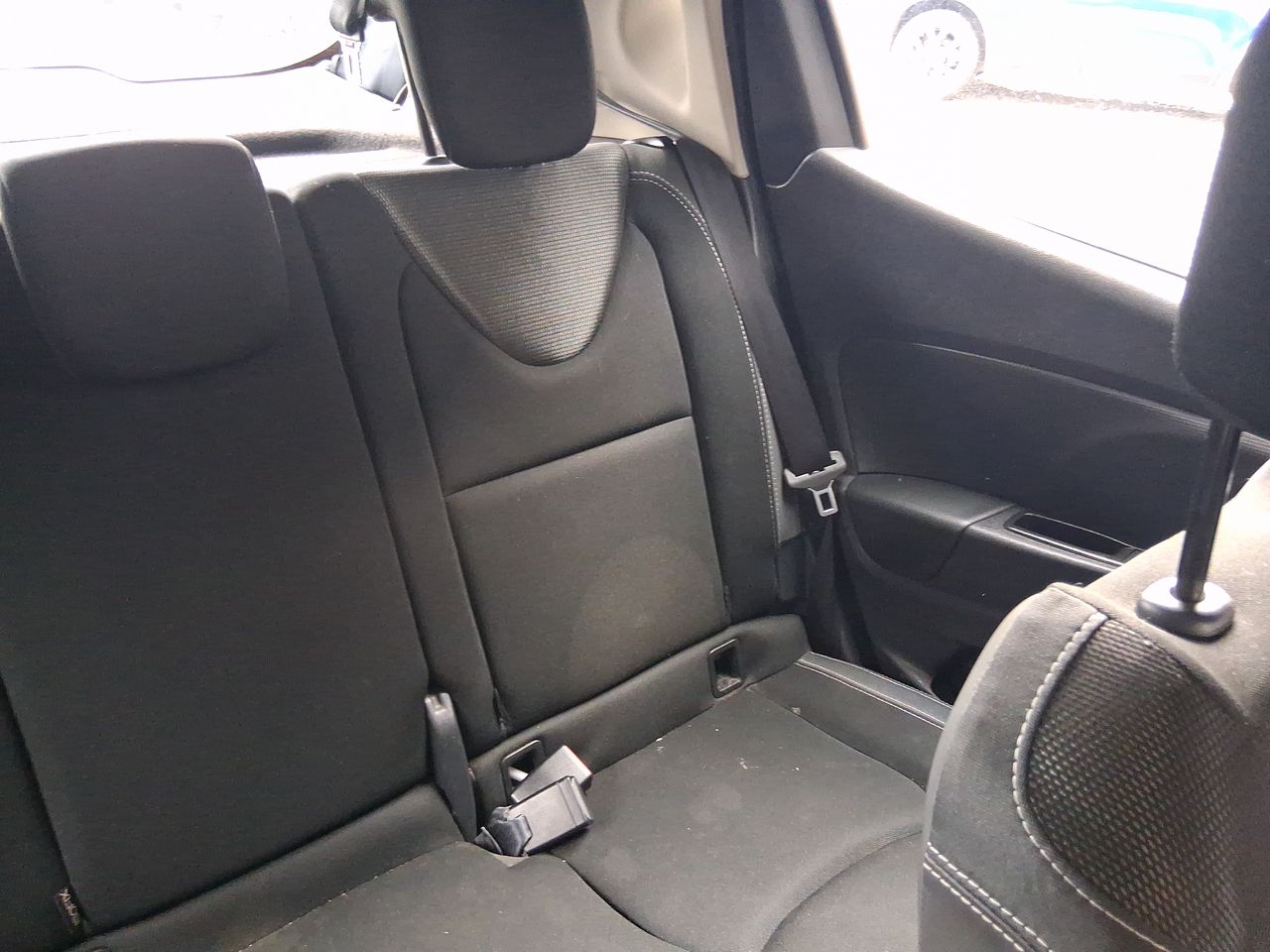 Renault Clio — foto 13 de 36