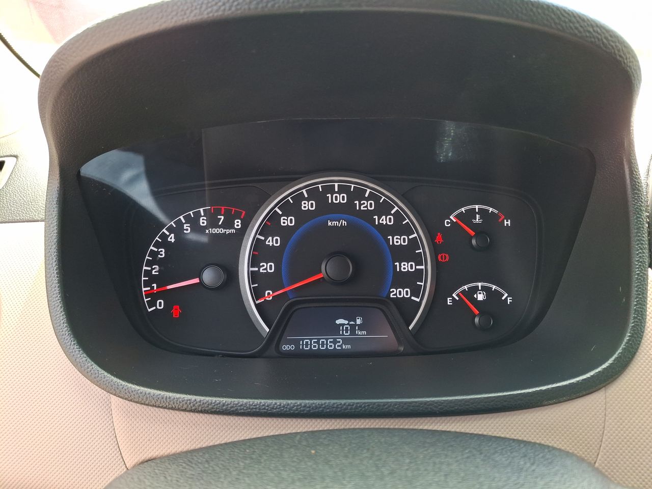 HYUNDAI - 26
