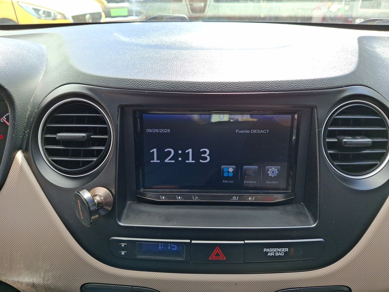 HYUNDAI - 27