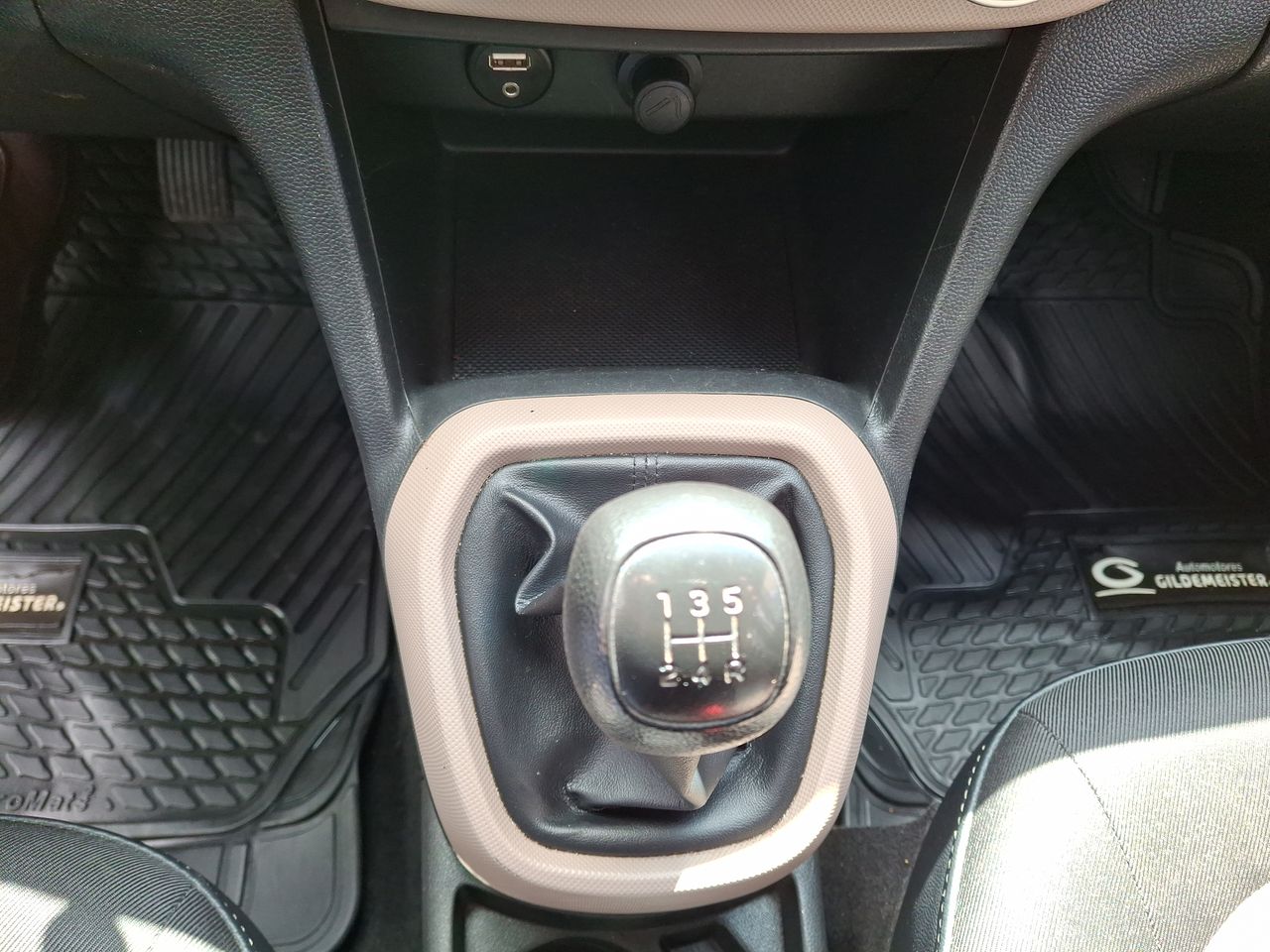 HYUNDAI - 30