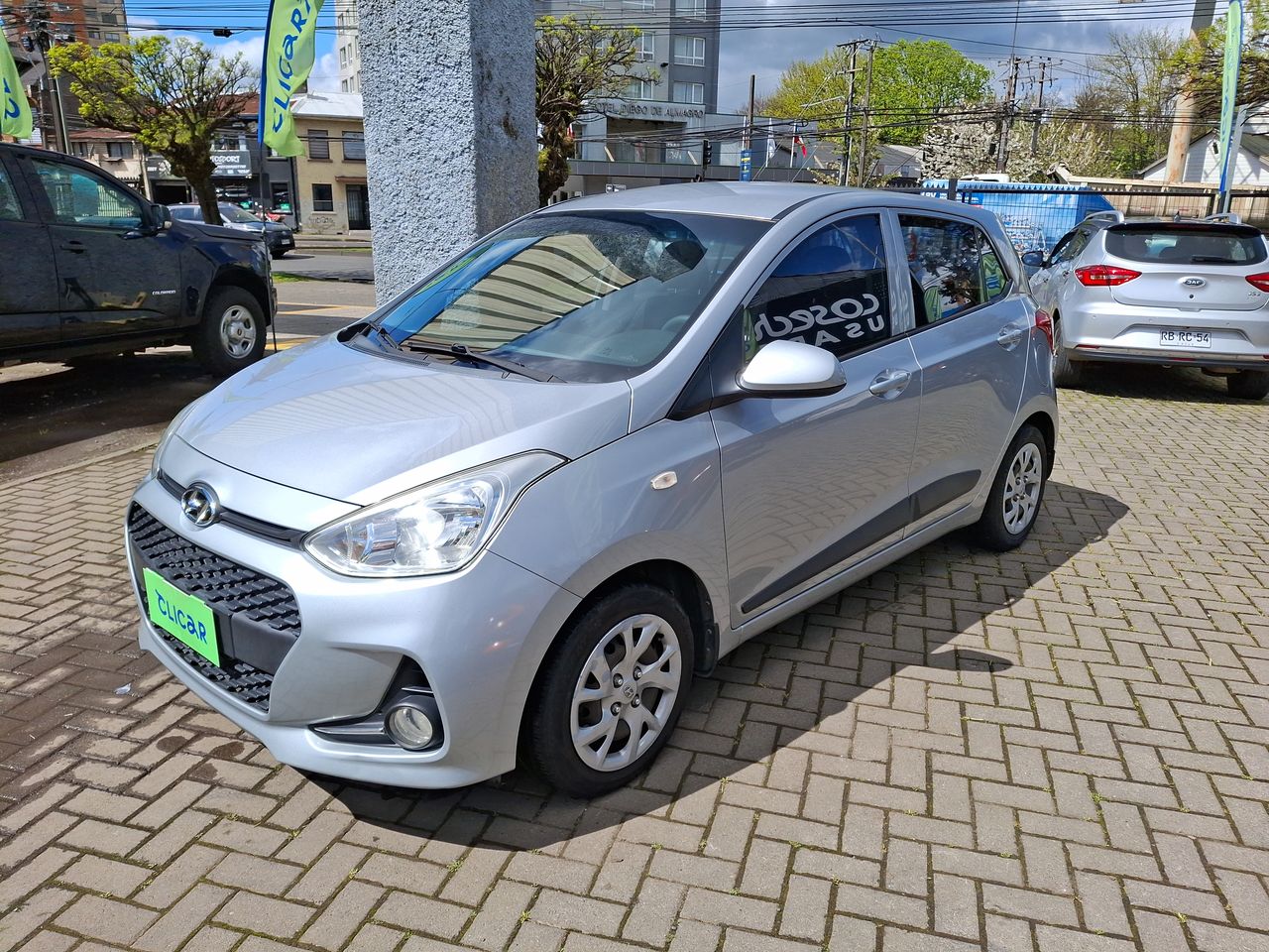 HYUNDAI - 3