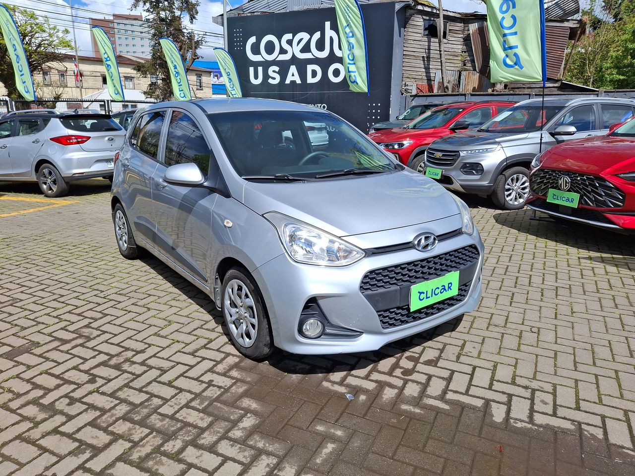HYUNDAI - 4